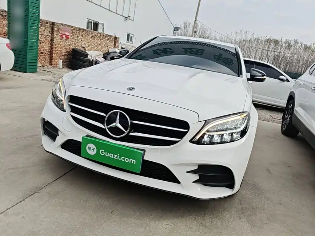 Mercedes-Benz C-Class — миниатюра 3