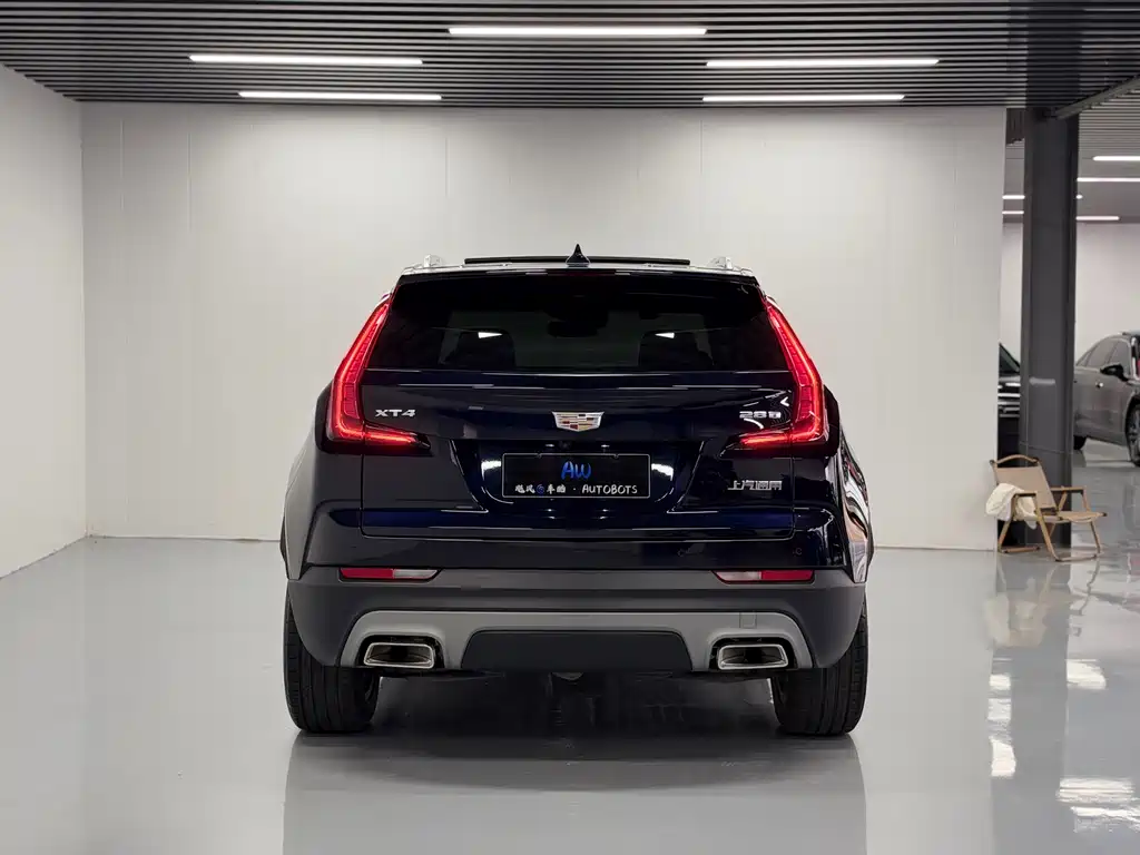 Cadillac XT4 — миниатюра 6
