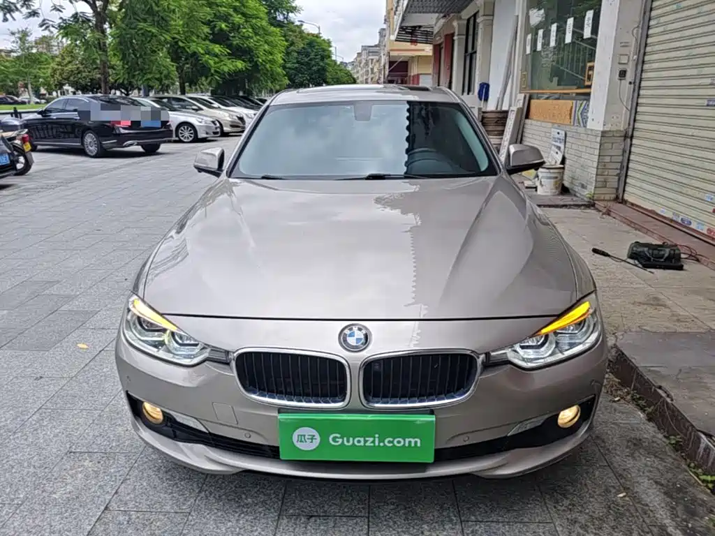 BMW 3 Series — миниатюра 3