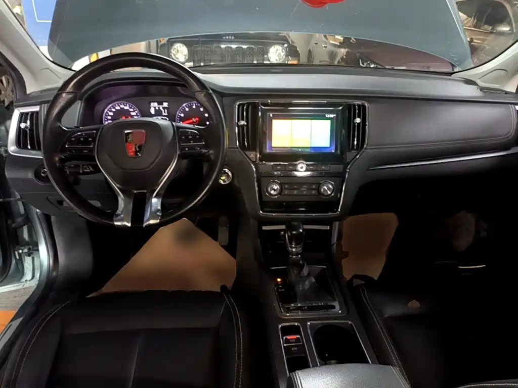 Roewe i6 Classic — миниатюра 10