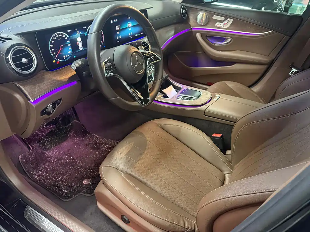 Mercedes-Benz E-Class — миниатюра 4