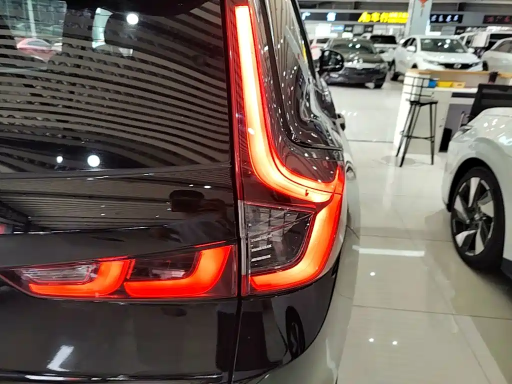 Honda CR-V PHEV — миниатюра 8