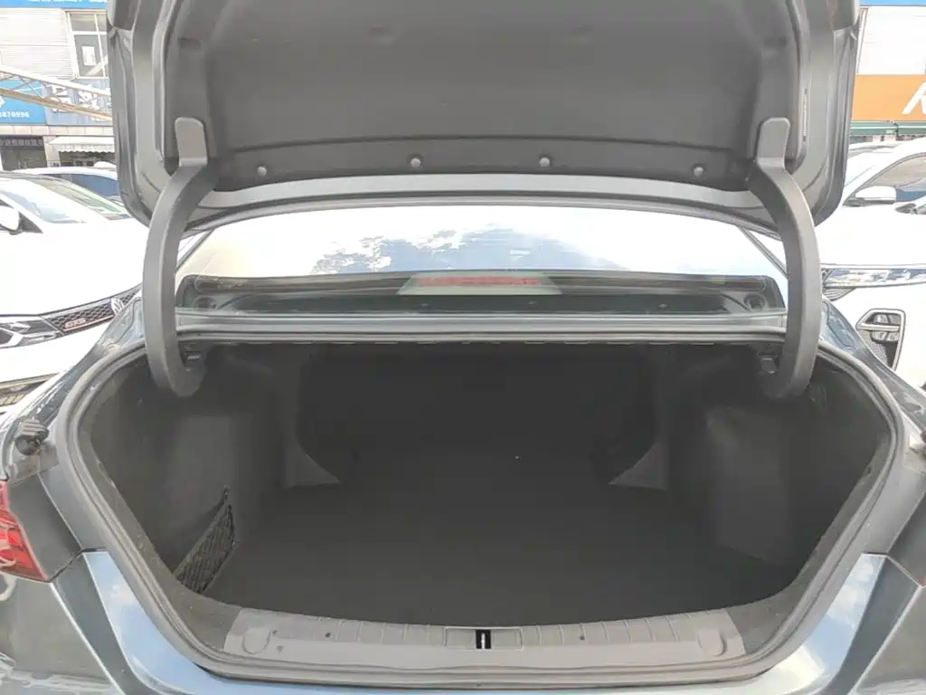 Geely Binrui — миниатюра 19