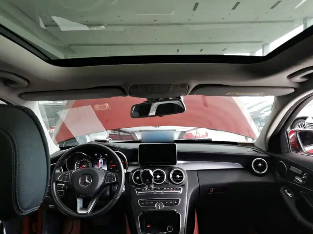 Mercedes-Benz C-Class — миниатюра 18