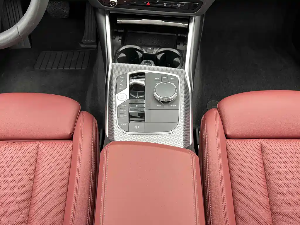 BMW 3 Series — миниатюра 10