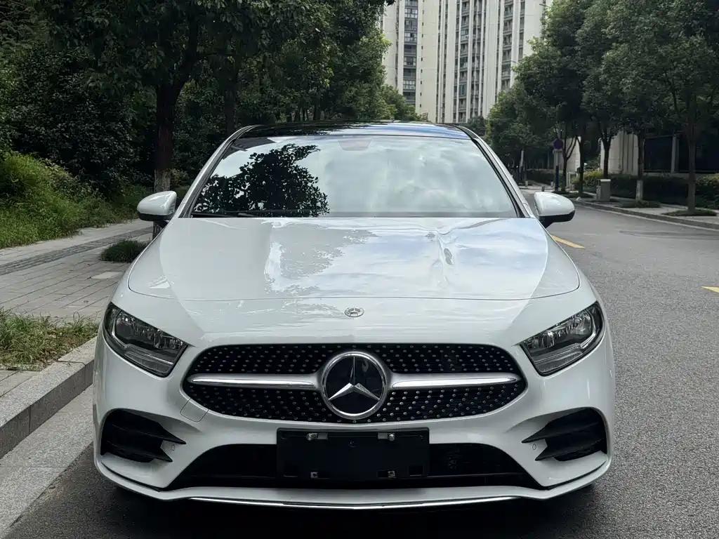 Mercedes-Benz A-Class — миниатюра 2