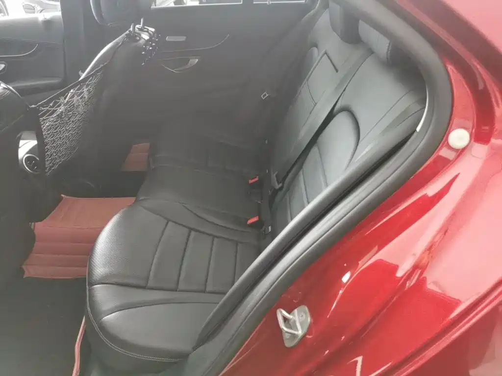 Mercedes-Benz C-Class — миниатюра 17