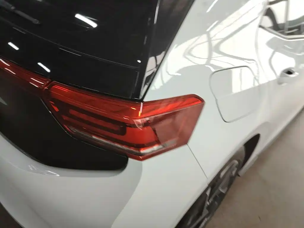 Volkswagen ID.3 — миниатюра 8