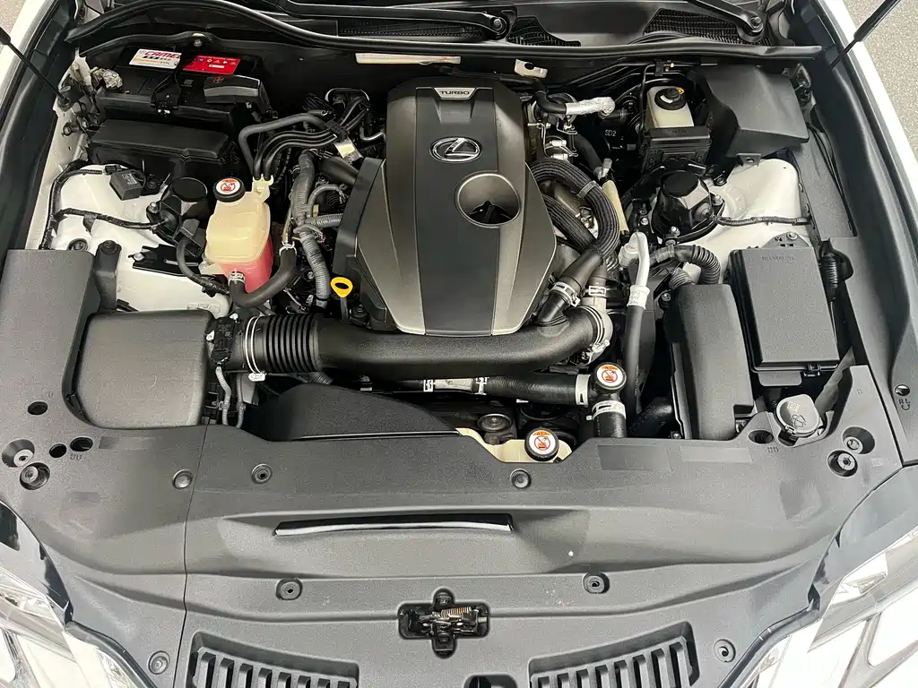 Lexus GS — миниатюра 20