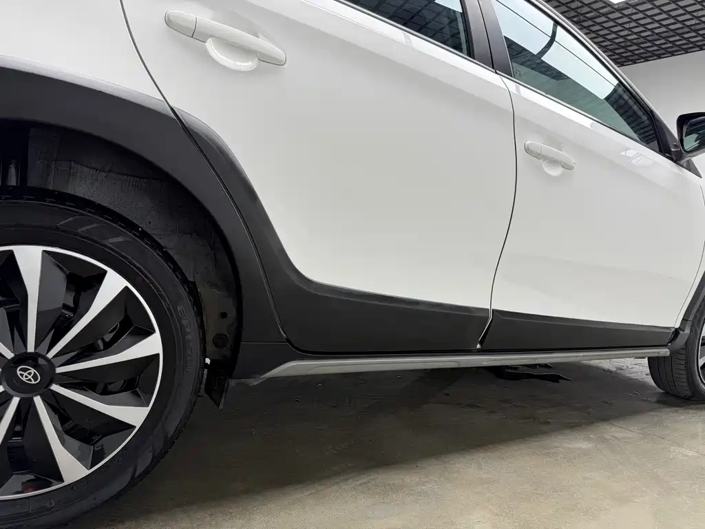 Toyota Yaris L Zhixuan X 1.5L CVT Leading PLUS Edition, фото 25