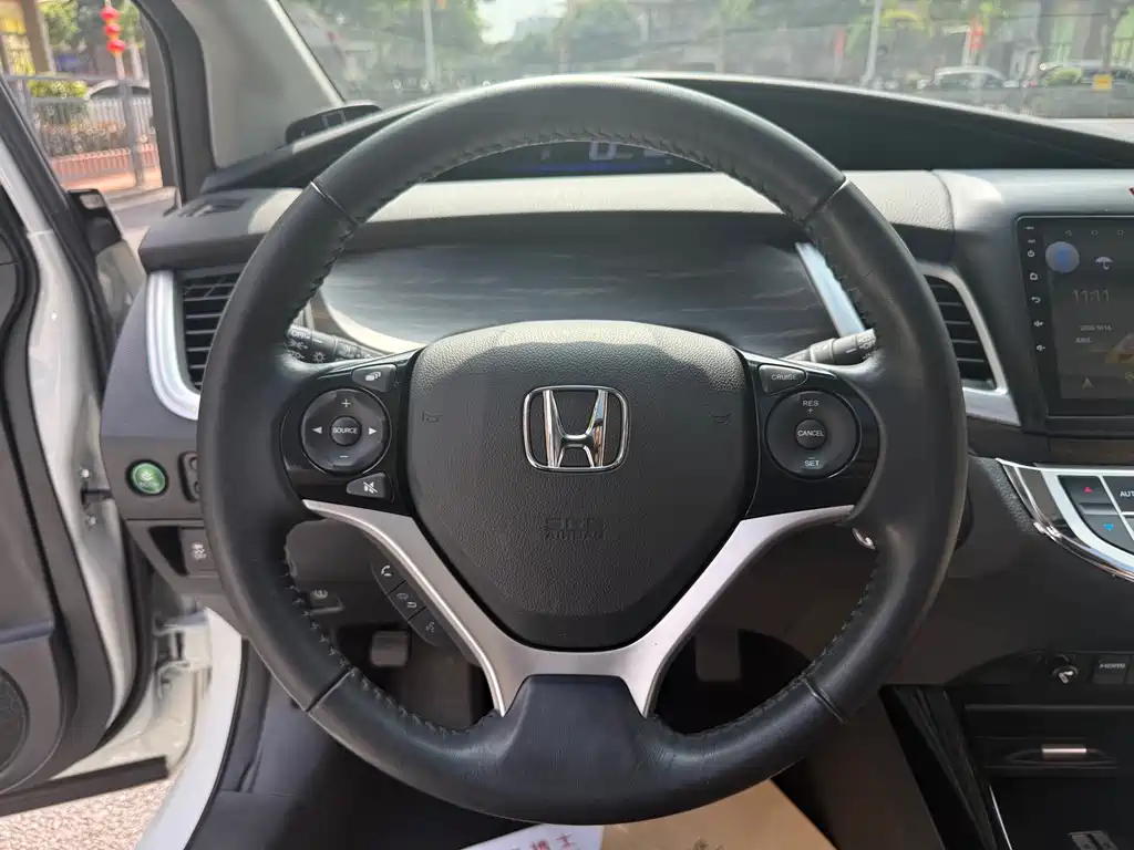 Honda Jade — миниатюра 10