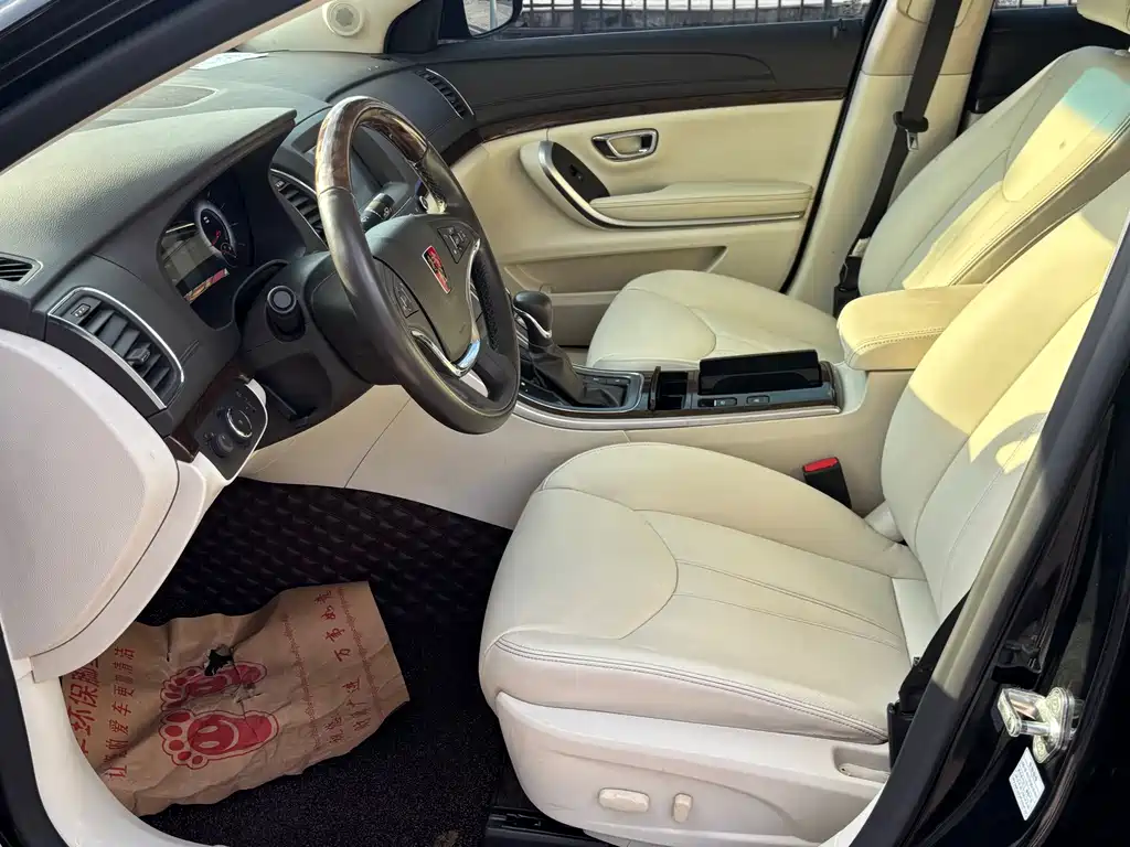Roewe 950 — миниатюра 4