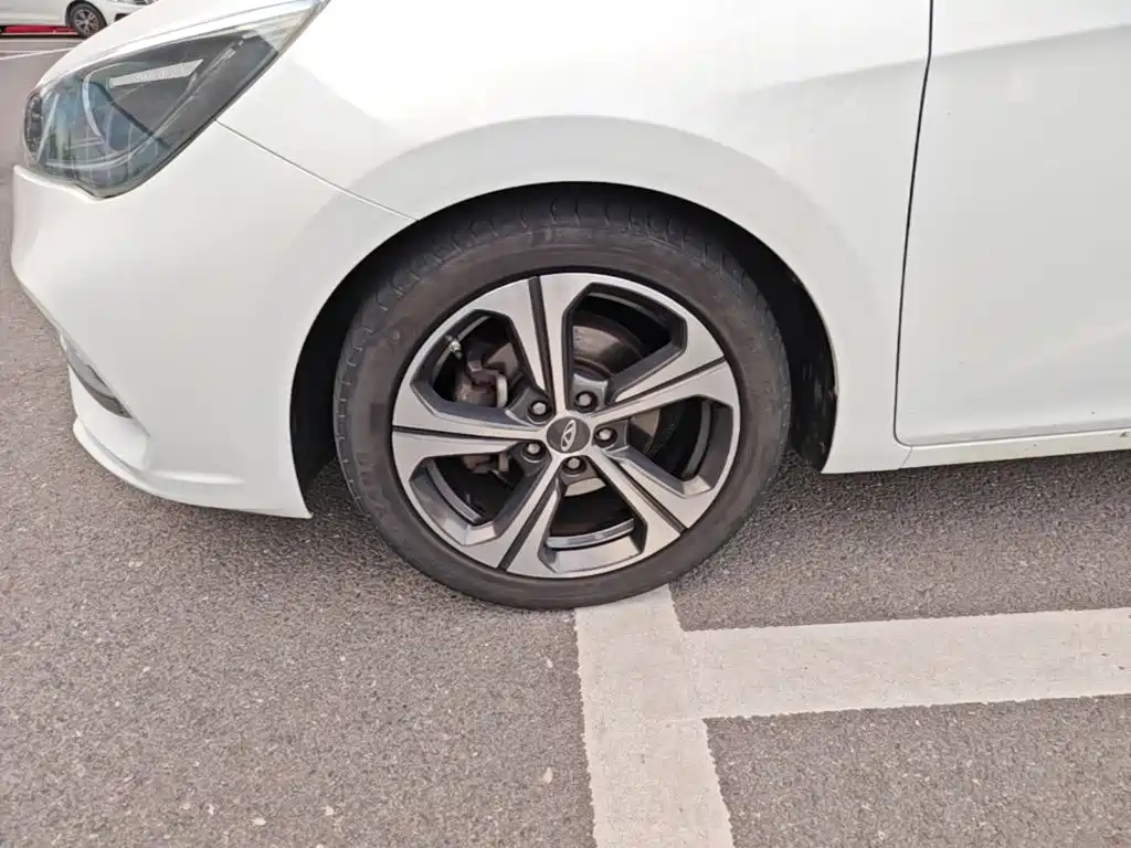 Chery Arrizo 5 — миниатюра 23