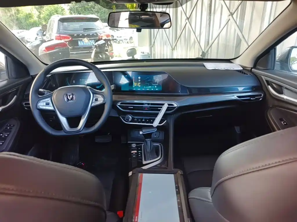 Changan Eado — миниатюра 10