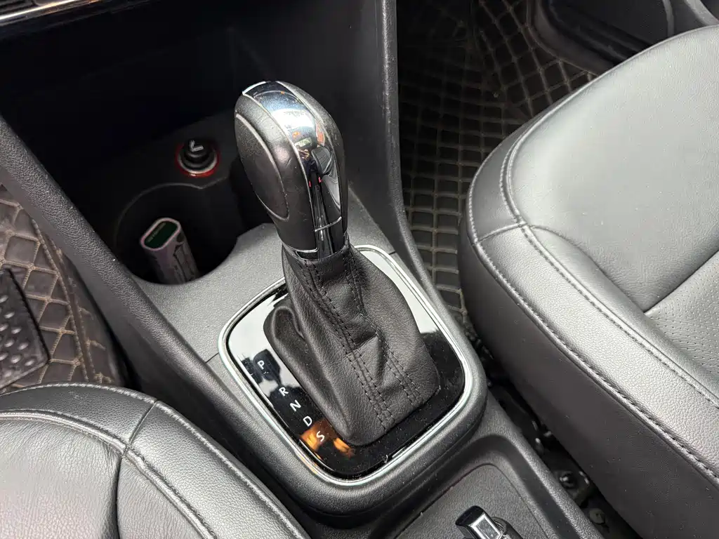 Volkswagen Polo — миниатюра 12