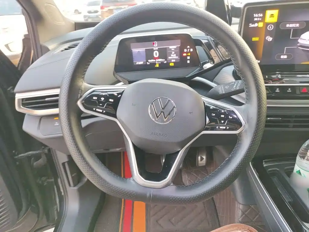 Volkswagen ID.4 Crozz — миниатюра 6