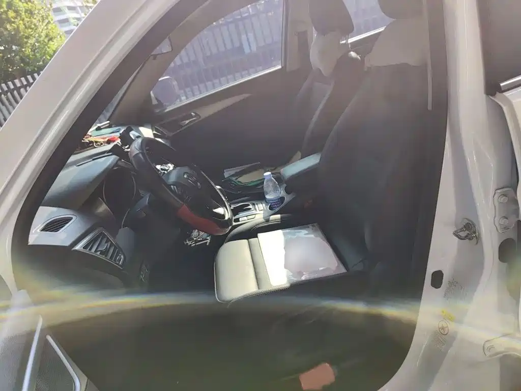 Changan CS75 — миниатюра 8
