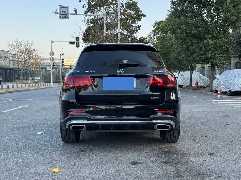 Mercedes-Benz GLC — миниатюра 11