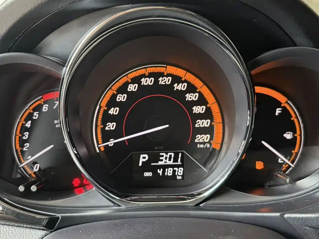 Toyota Yaris L Zhixuan X 1.5L CVT Luxury PLUS Edition, фото 10