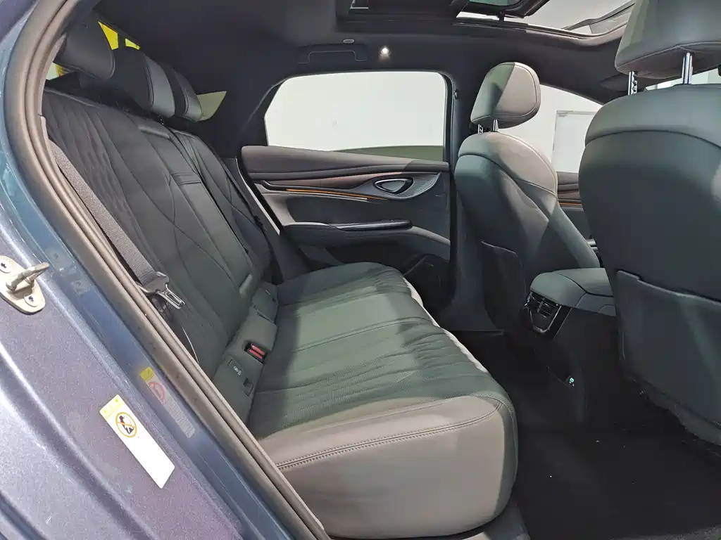 BYD Seal — миниатюра 11