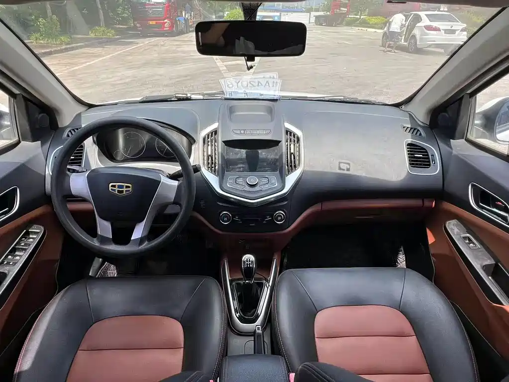 Geely King Kong — миниатюра 9