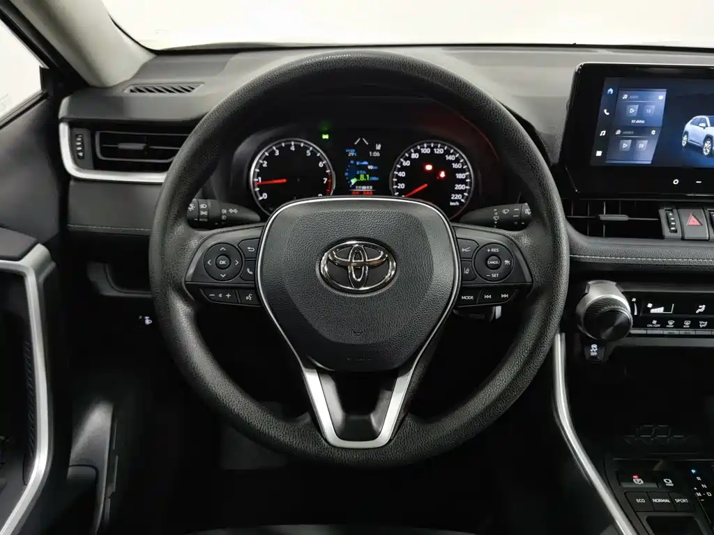 Toyota Wildlander — миниатюра 11