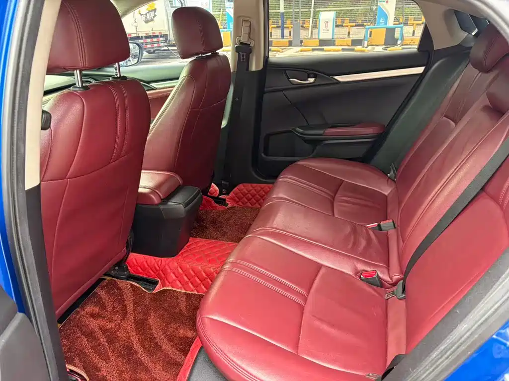 Honda Civic 2019 220TURBO MT V