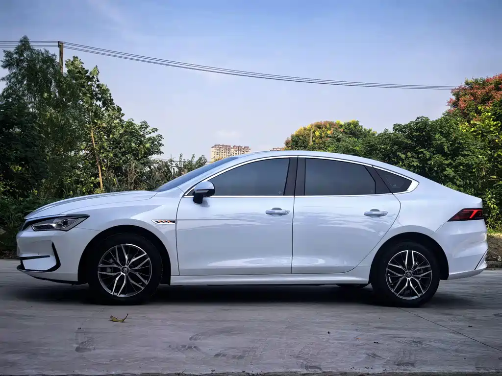 BYD Qin PLUS — миниатюра 5