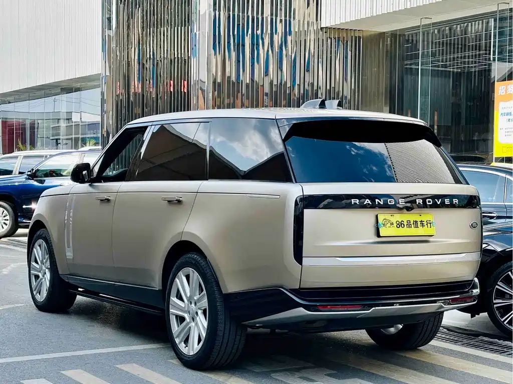 Land Rover Range Rover — миниатюра 4
