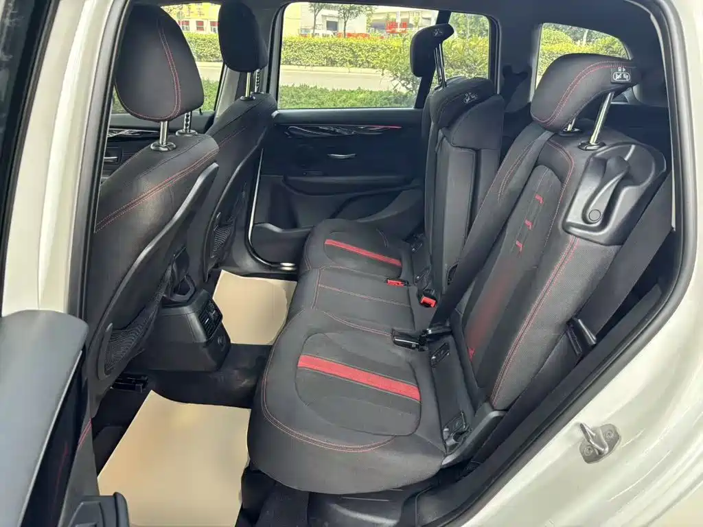 BMW 2 Series Gran Tourer — миниатюра 17