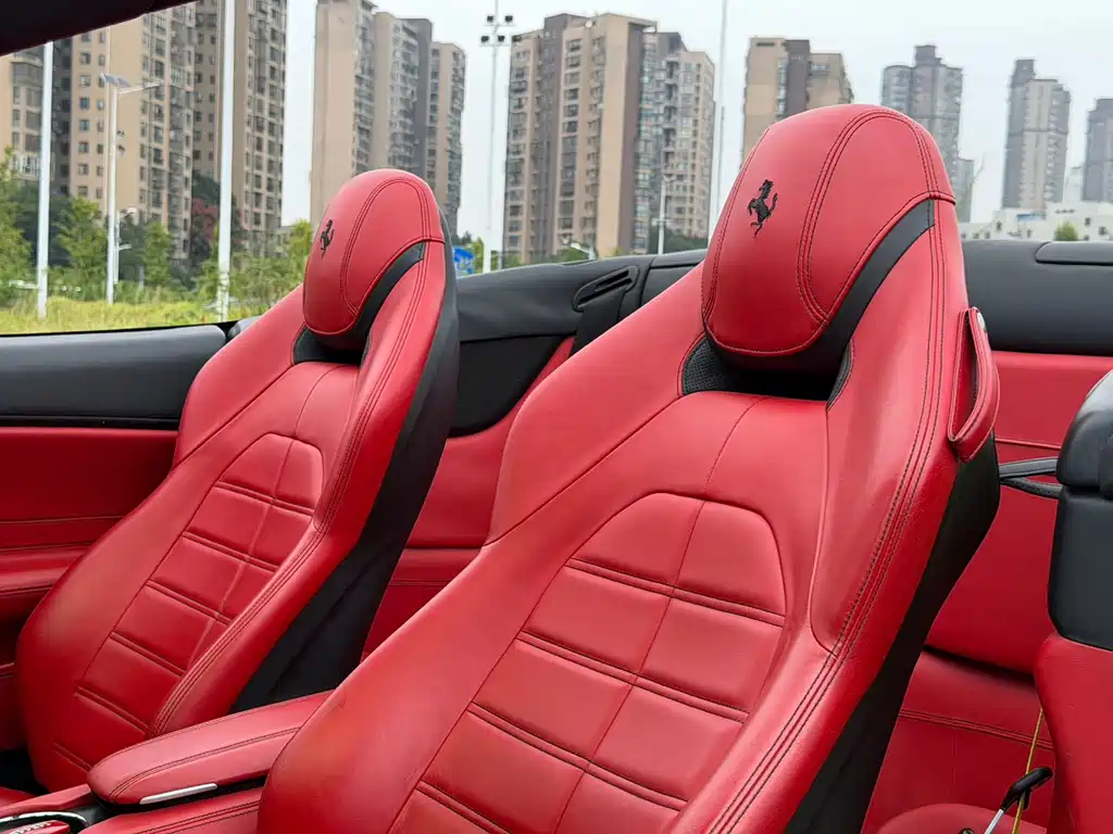 Ferrari California T — миниатюра 11