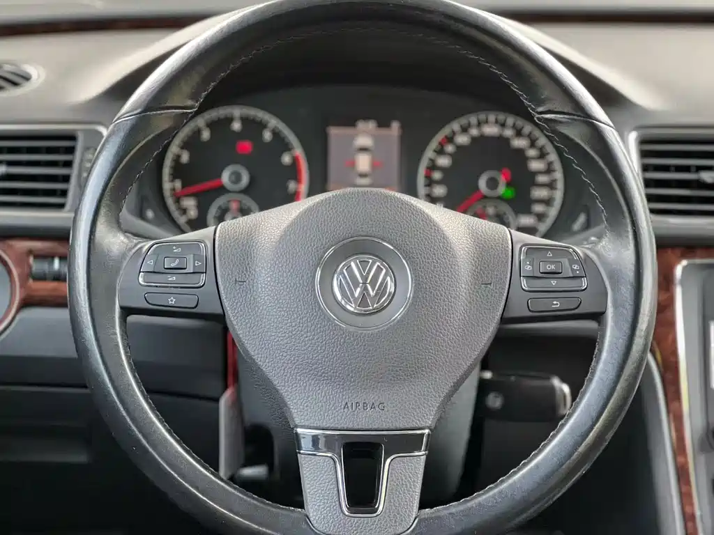 Volkswagen Passat — миниатюра 2