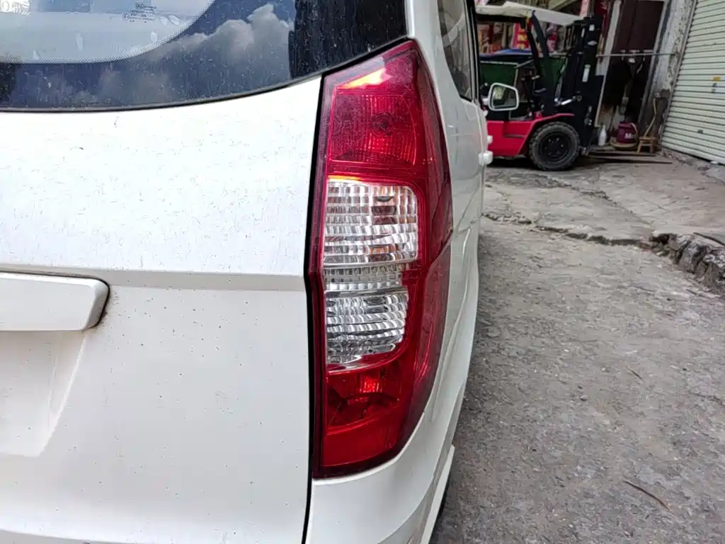 Wuling Hongguang — миниатюра 8
