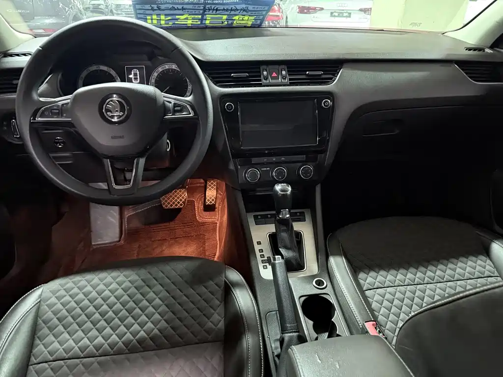Skoda Octavia — миниатюра 13