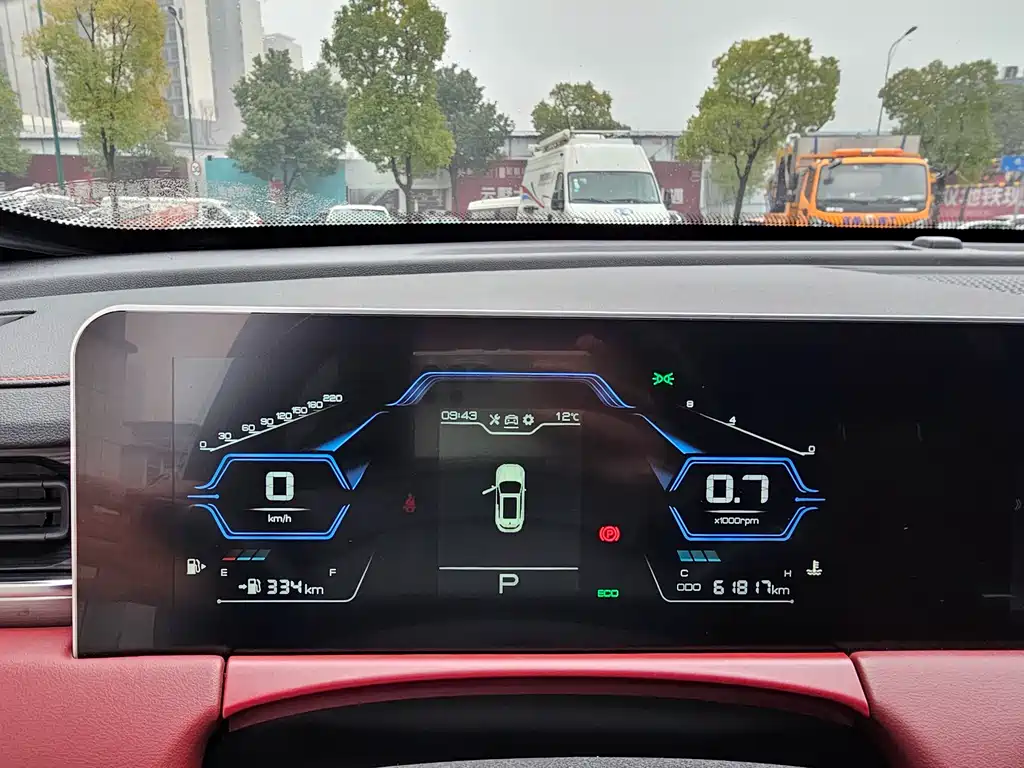JETOUR X70 PLUS 2021 1.5T DCT 7 мест
