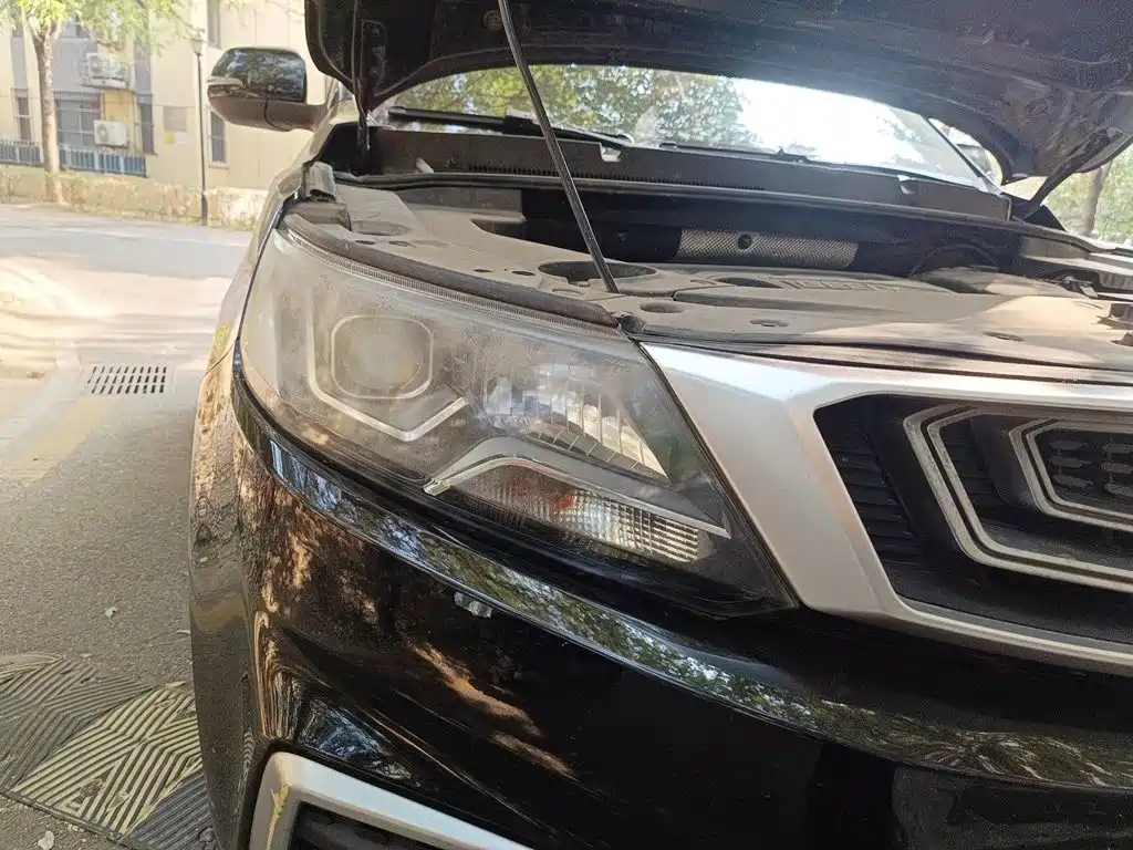 Geely Vision X6 — миниатюра 7