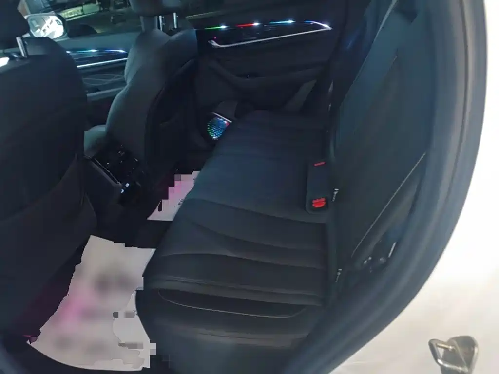 Geely Xingyue L — миниатюра 17