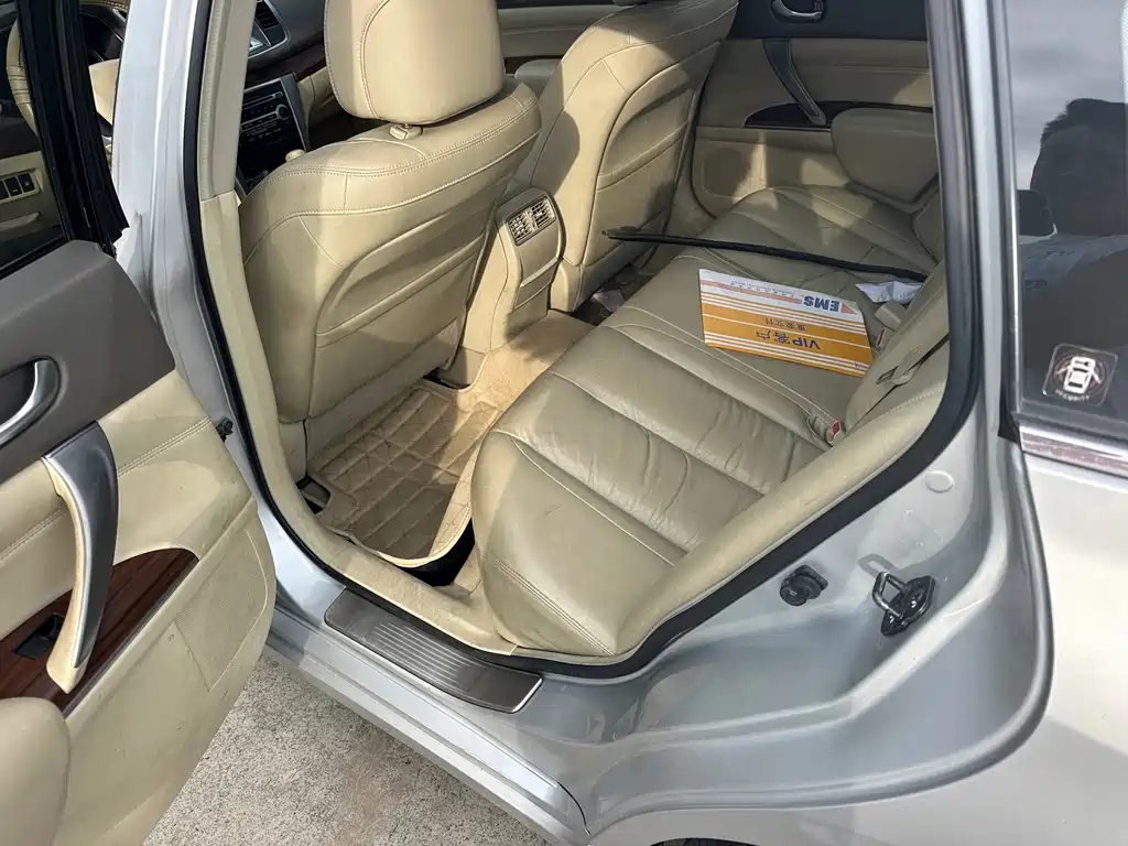 Nissan Teana — миниатюра 5