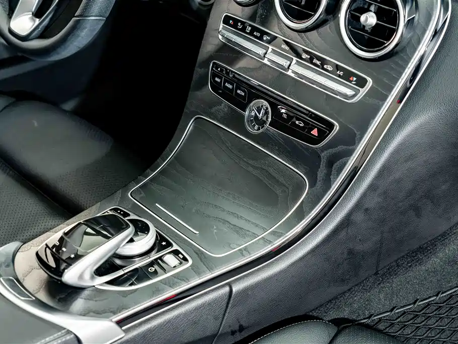 Mercedes-Benz C-Class — миниатюра 18
