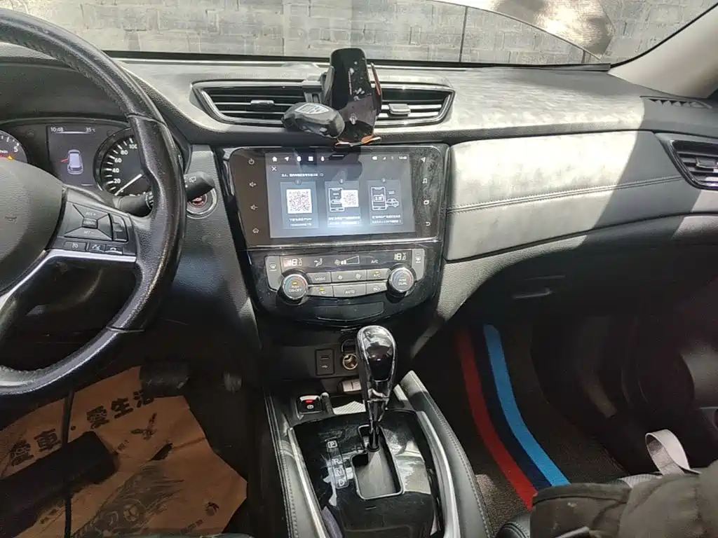 Nissan X-Trail — миниатюра 13