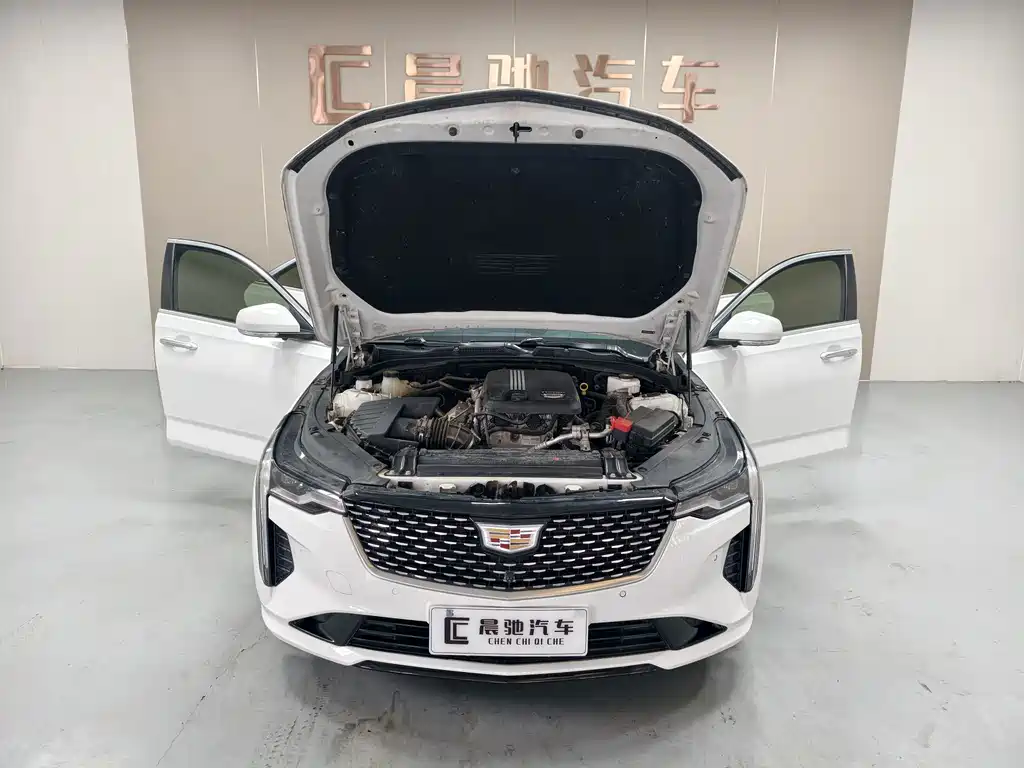 Cadillac CT4 — миниатюра 9