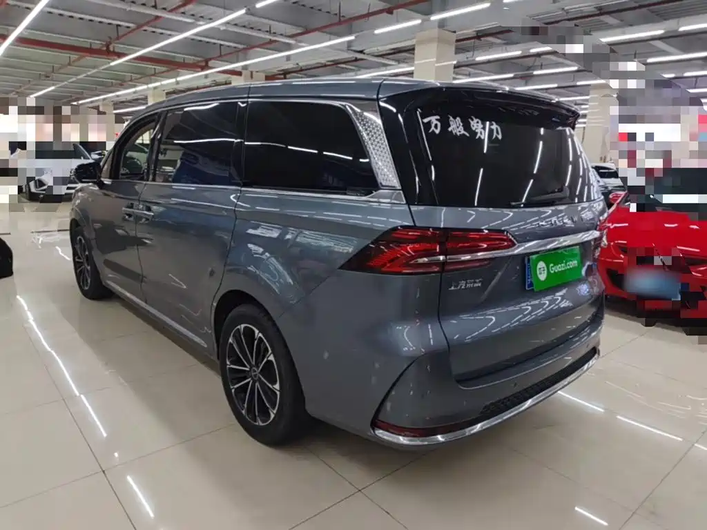 Roewe iMAX8 — миниатюра 5
