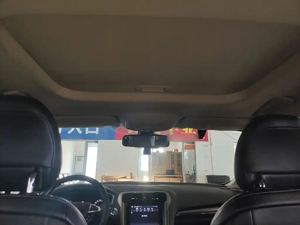 Ford Mondeo — миниатюра 18