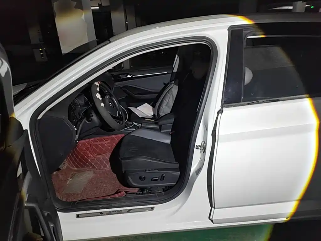 Volkswagen Sagitar — миниатюра 16