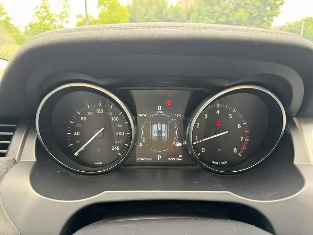 Land Rover Evoque — миниатюра 9