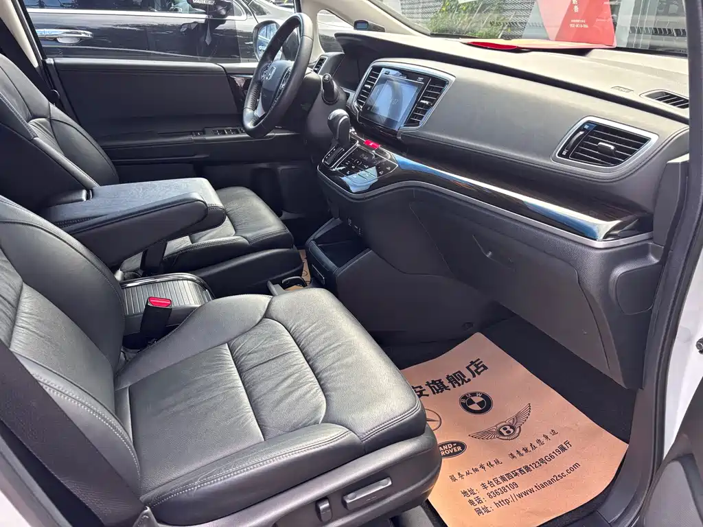 Honda Odyssey — миниатюра 16