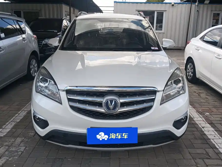 Changan CS35 — миниатюра 2