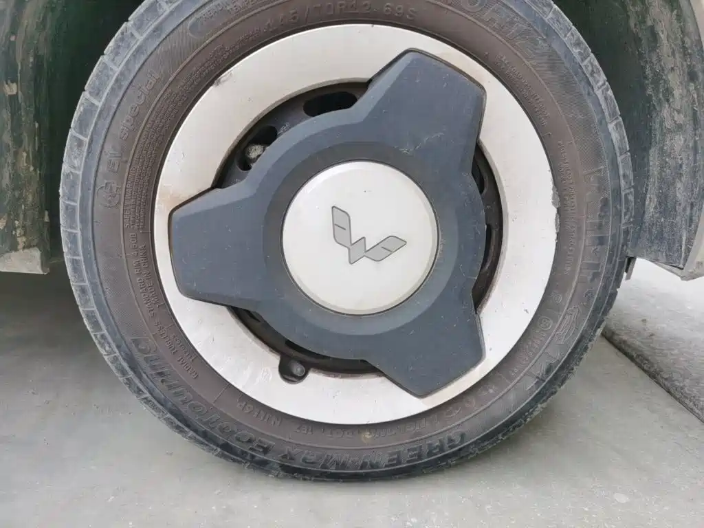 Wuling MINIEV — миниатюра 25
