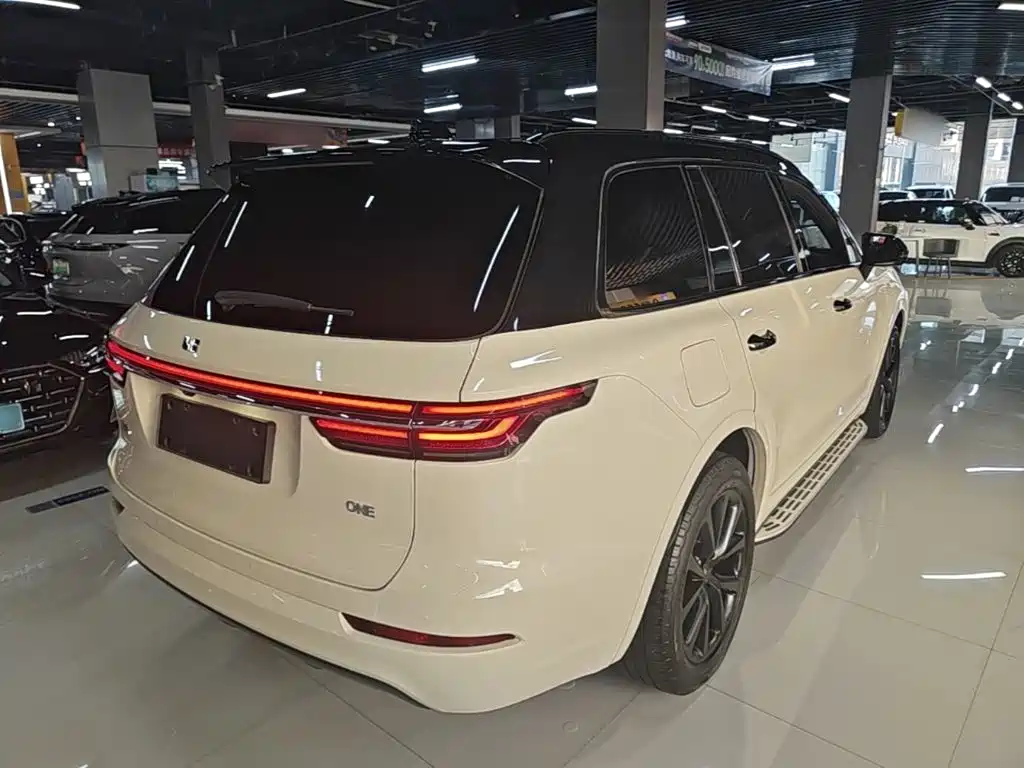Li Auto Li ONE — миниатюра 7