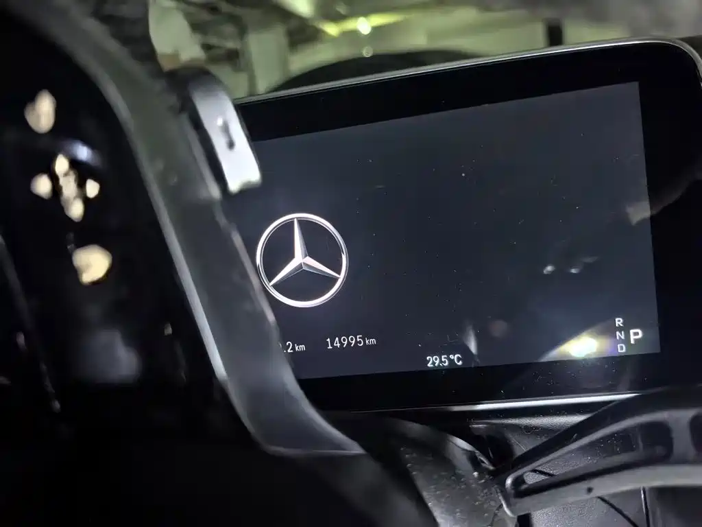 Mercedes-Benz C-Class — миниатюра 8